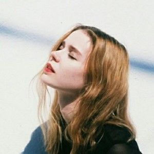 Meet your Posher, Cecilia